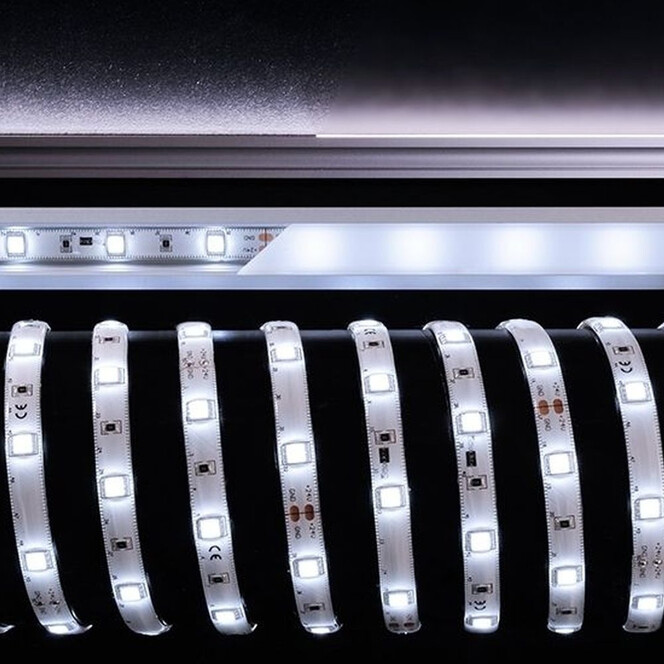 Flexibler LED Stripe 5050-30-24V-6500K-5M in Weiss 36W 2700lm - Bild 1