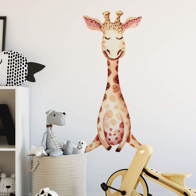 Wandtattoo Kvilis - Schlummerndes Giraffenbaby